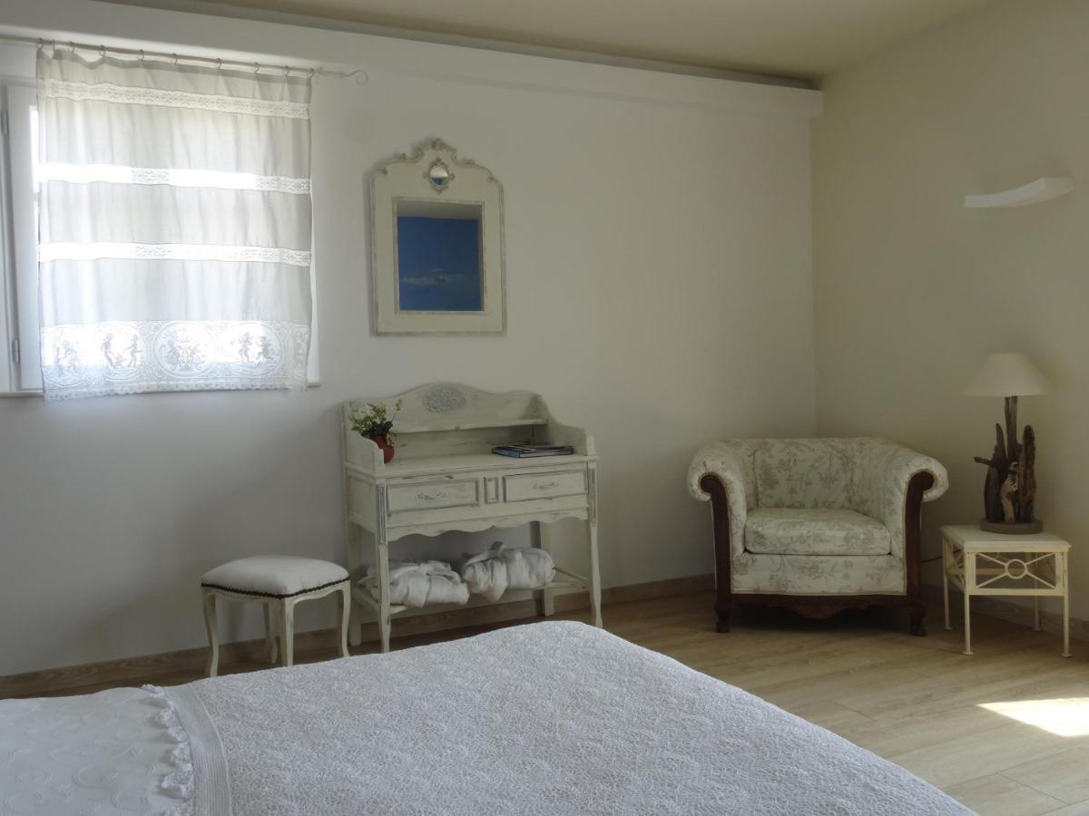 Bed and Breakfast Les 4 éléments à Tourrettes-sur-Loup Chambre photo
