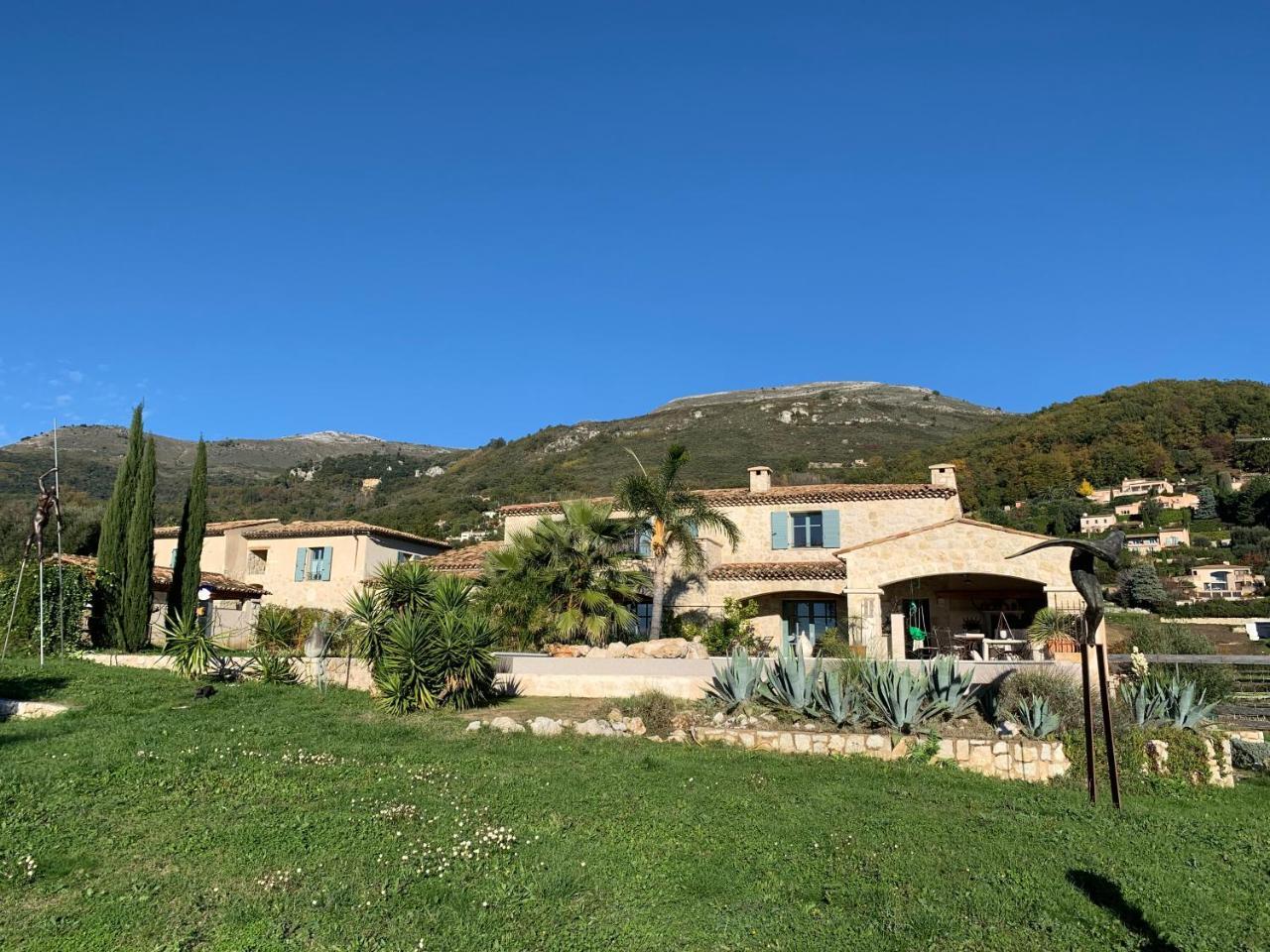 Bed and Breakfast Les 4 éléments à Tourrettes-sur-Loup Extérieur photo